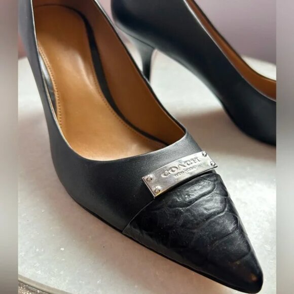Coach Zan leather pumps with snakeskin and Coach insignia detail - Picture 2 of 7